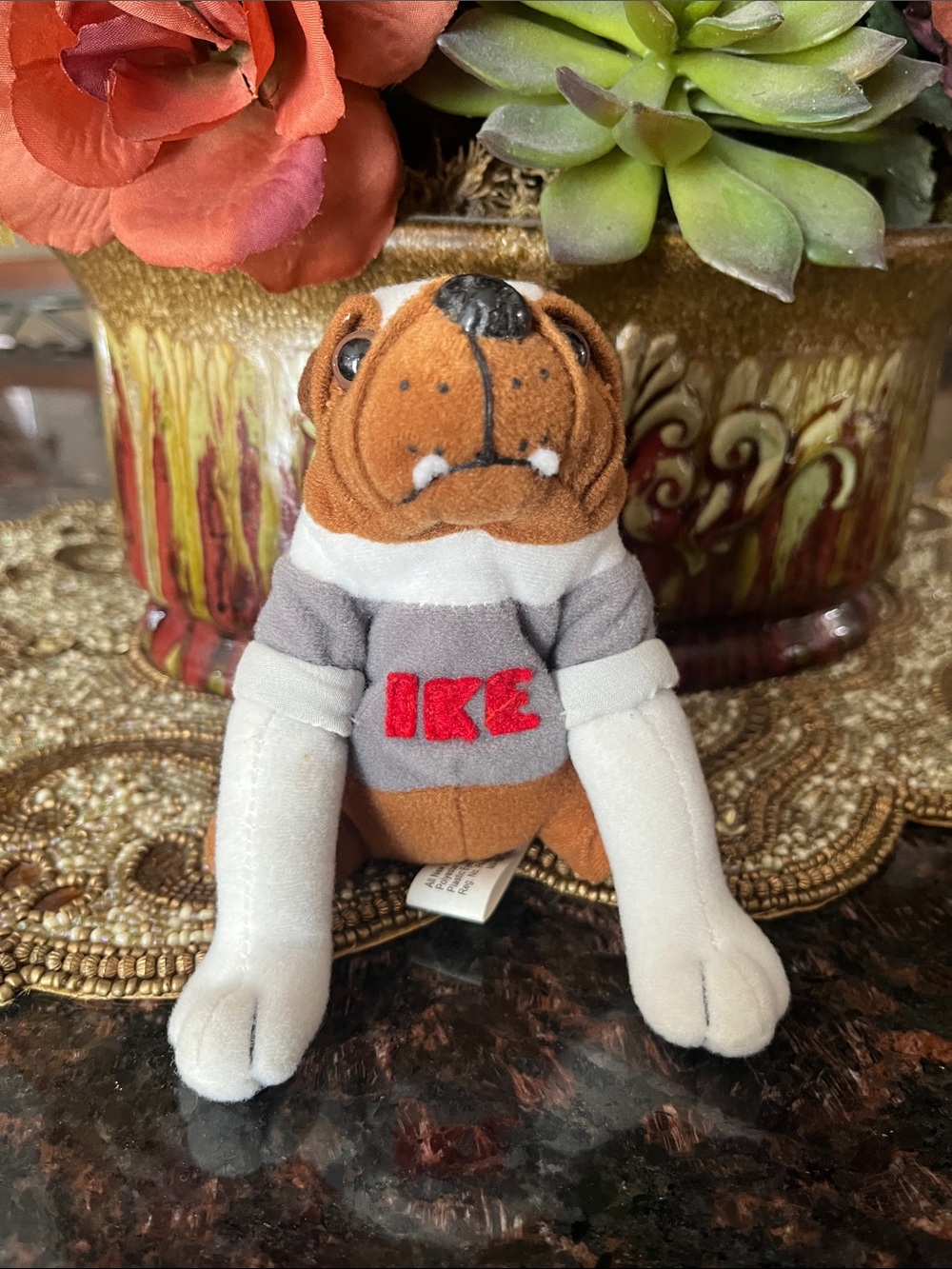 Vintage 1999 Ralston Purina “IKE” The Bulldog Mini Plush Toy